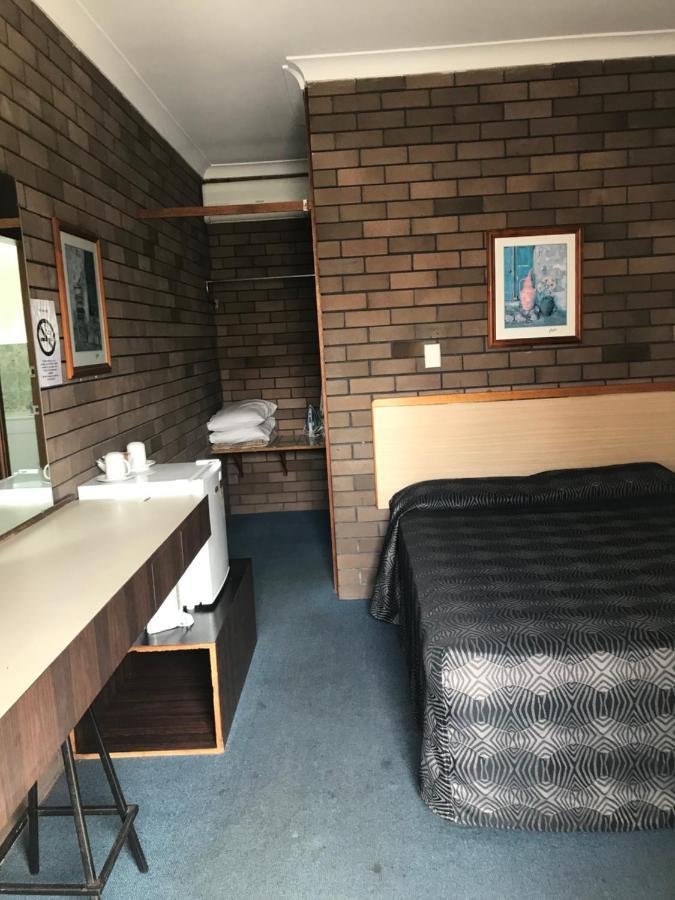 Downtown Motel 울런공 외부 사진